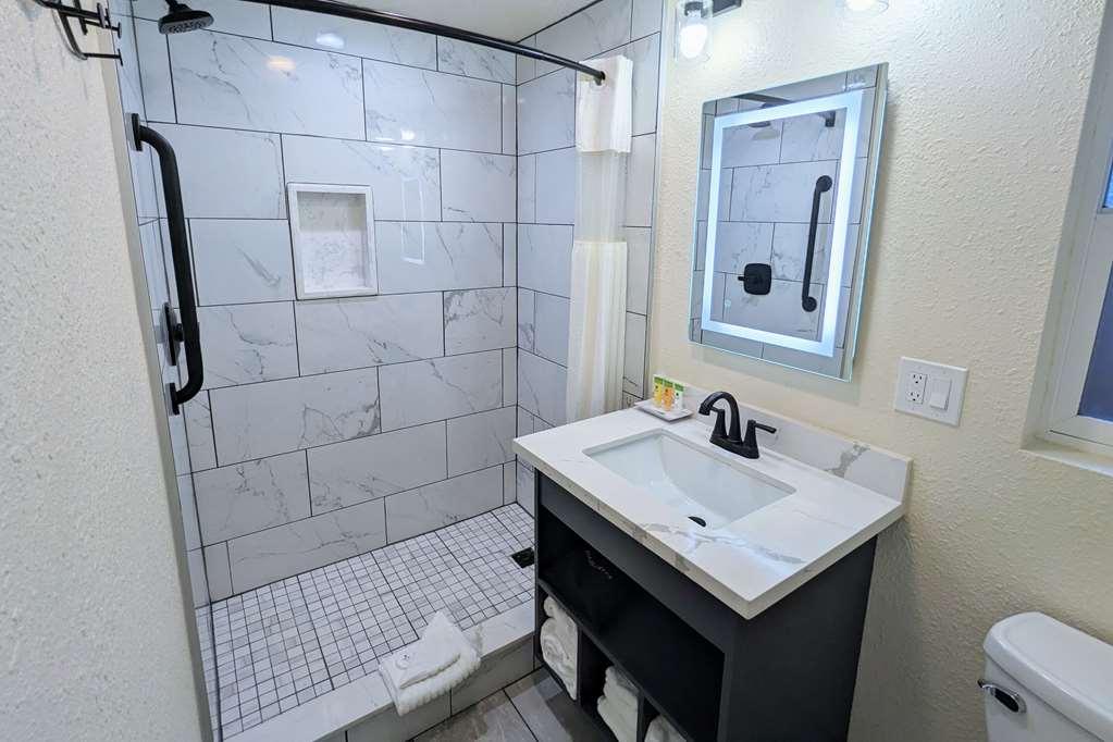 Clarion Collection Wilkie'S Inn Pacific Grove - Monterey Ruang foto
