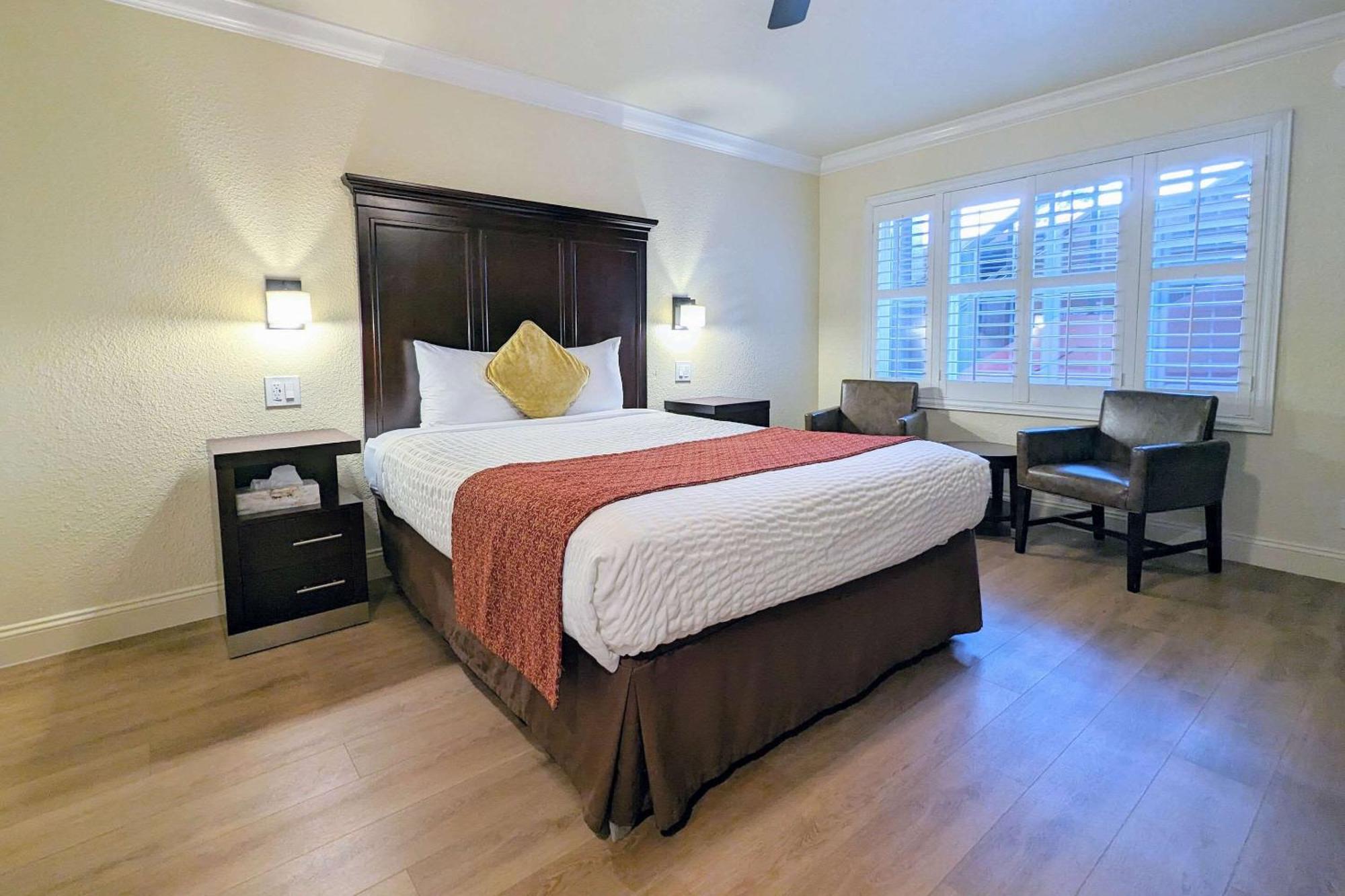 Clarion Collection Wilkie'S Inn Pacific Grove - Monterey Bagian luar foto