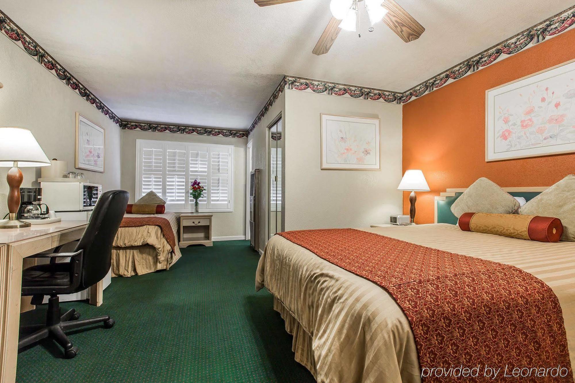 Clarion Collection Wilkie'S Inn Pacific Grove - Monterey Bagian luar foto